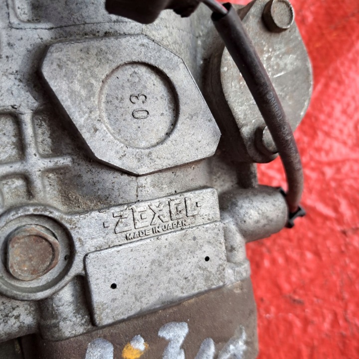 фото №5, Opel frontera a 2.8td насос паливна рейка  пального zexel