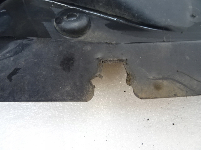 фото №3, Citroen c4 cactus подкрылок левая передние перед 9801609880