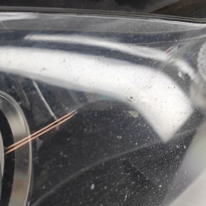 фото №10, Mercedes-benz c w204 2012 правая сторона лампа передняя