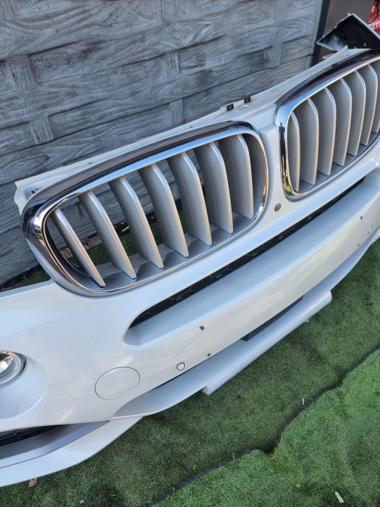 фото №8, Bmw x5 f15 m50 бампер передній 4xpdc+ камера колір a96