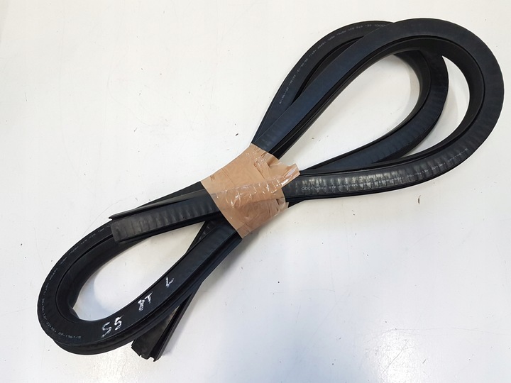 фото №1, Прокладка дверь левая нижняя audi a5 s5 8t купе 12-16