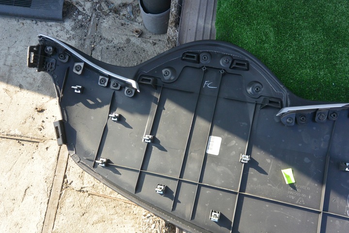 фото №16, Панель распределитель консоль подушка безопасности tesla модель s eu