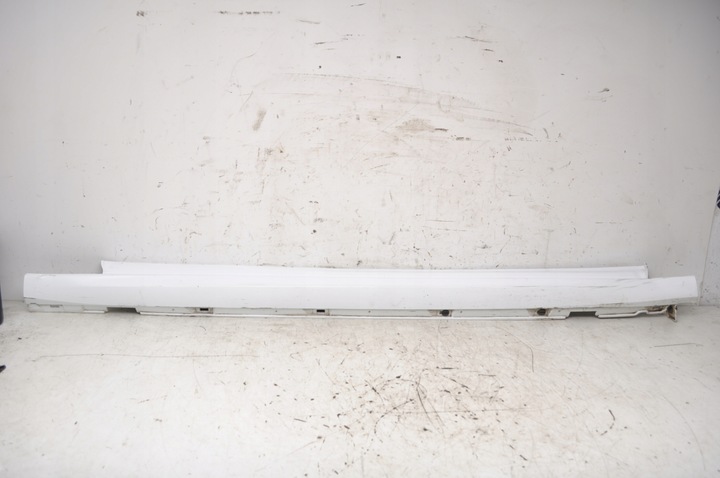 фото №1, Ford focus mk4 st-line накладка порогова права