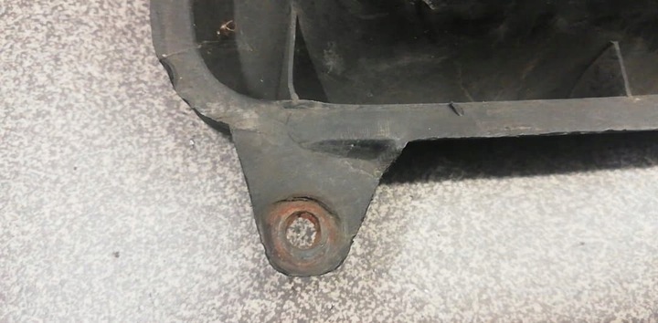 фото №6, Mazda 323c ba 94-98 заглушка галоген правая