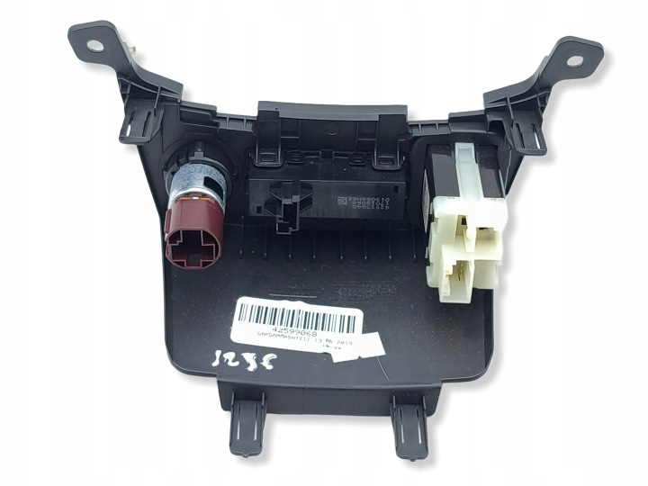 фото №5, Chevrolet trax 2019 гнездо 12v перед 42599068