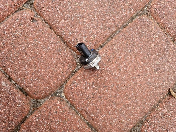 фото №1, Датчик топлива накладка 2.0t opel insignia b 12658331