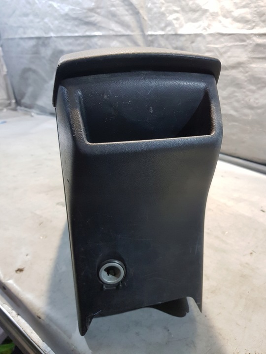 фото №10, Туннель средний подлокотник seat altea оригинальный номер 5p0864251b