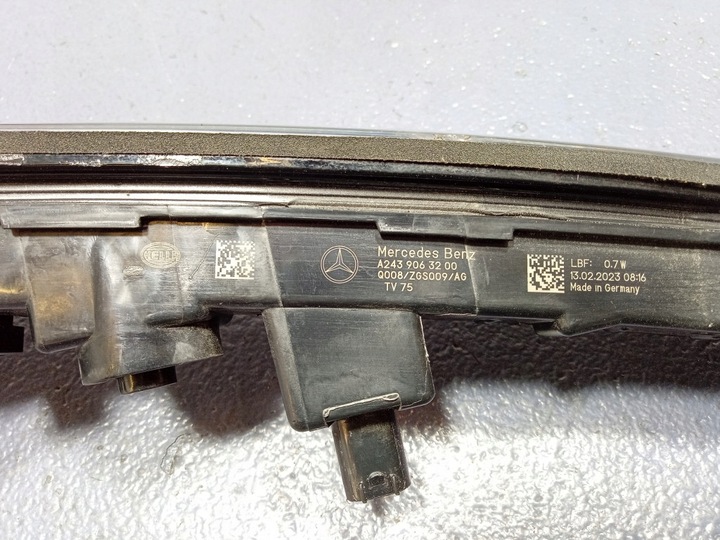 фото №6, Mercedes eqa w243 фара лампа переднее средняя накладка перед a2439063200