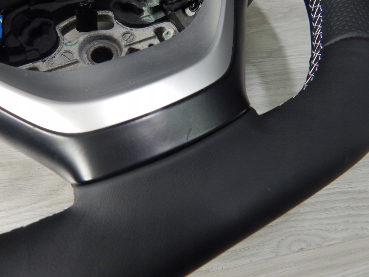 фото №11, Bmw f20 f22 f30 f32 f34 f36- руль sport лепестки белая nić 3-369-pl7-1