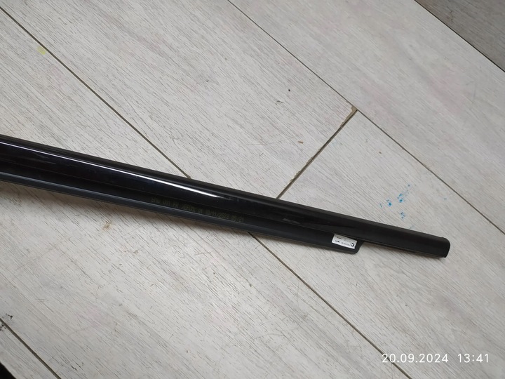 фото №5, 9878. bmw x1 u11 планка накладка правый перед 9451533