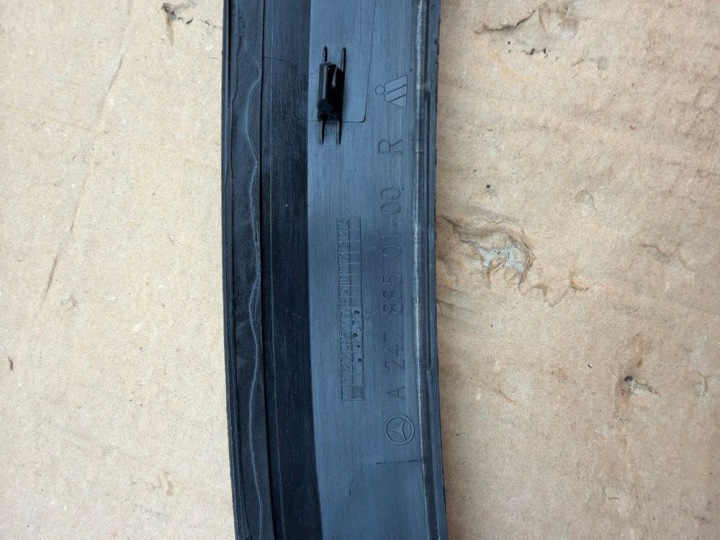фото №16, Молдинг накладка перед правая защита подкрылок mercedes gla a2478850100 oem номер