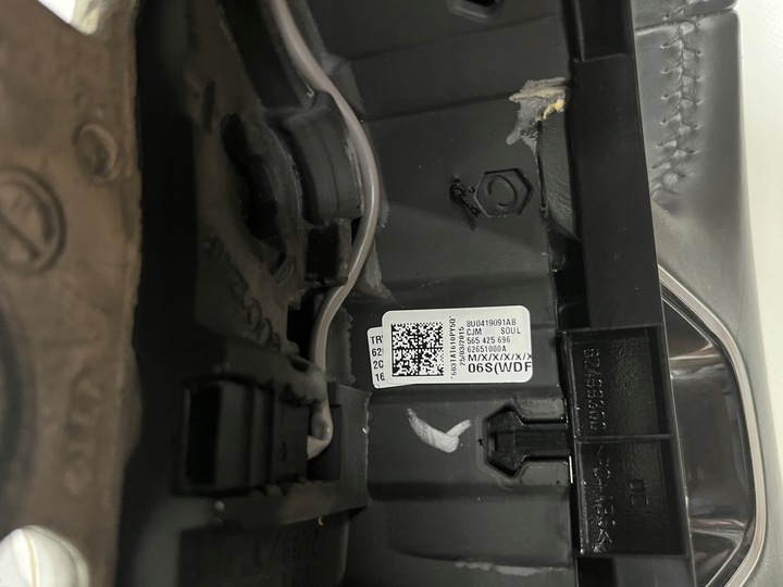 фото №9, Audi q3 руль кожаный 8u0419091ab