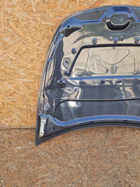 фото №13, Tesla модель y 20- капот кришка двигуна