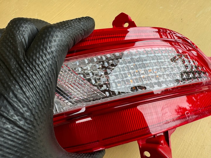 фото №8, Hyundai tucson 4 iv 20r- лампа протитуманна права задня правий зад