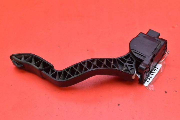 фото №5, Потенциометр педаль газа eu 9680565880 citroen c4 1 i 1.6 hdi 90 km 04-08