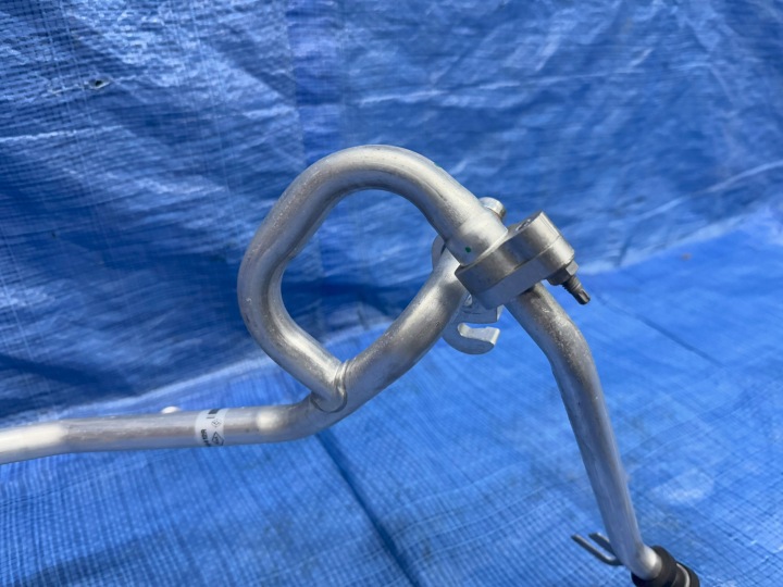 фото №14, Шланг кондиционера renault austral 1.2 e-tech 924806412r 924542879r