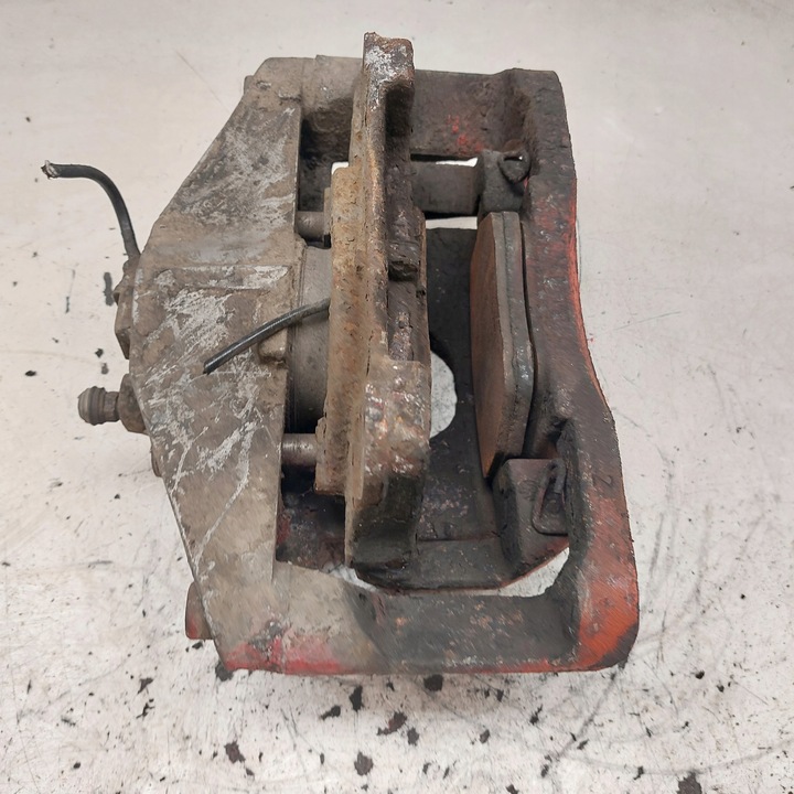 фото №11, Audi a6 c5 2,7t суппорт тормозной правые перед