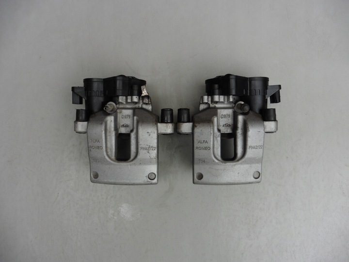 фото №1, Супорт гальмівний праві лівий зад maserati levante