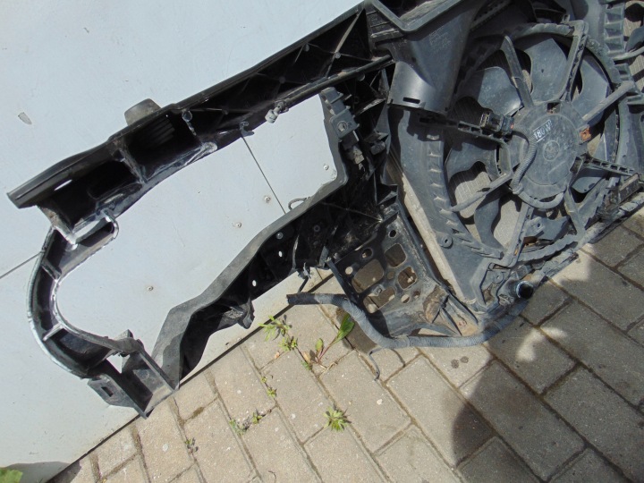 фото №9, Передняя панель усилитель hyundai santa fe ii 2.2d