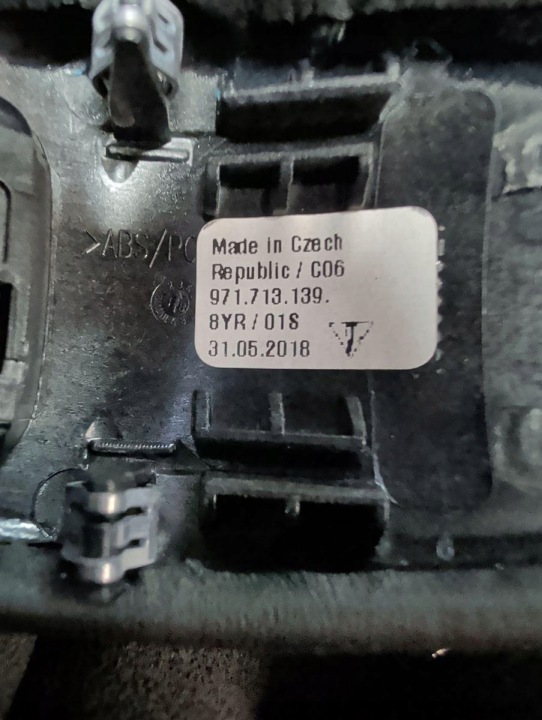 фото №9, Ручка чехол изменения коробка передач 971713140 971713139 porsche panamera 971