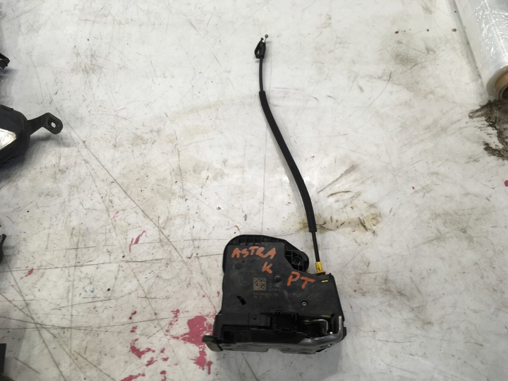 фото №6, Замок дверь правые левый зад astra k v 13598385 eu