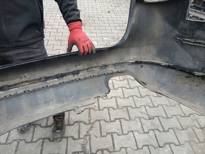 фото №14, Volkswagen passat b6 универсал бампер задний l041 3c9807421