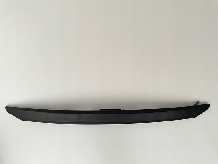 фото №7, Накладка крышки зад toyota yaris iii микровыключатель 2011-2014 76801-0d180