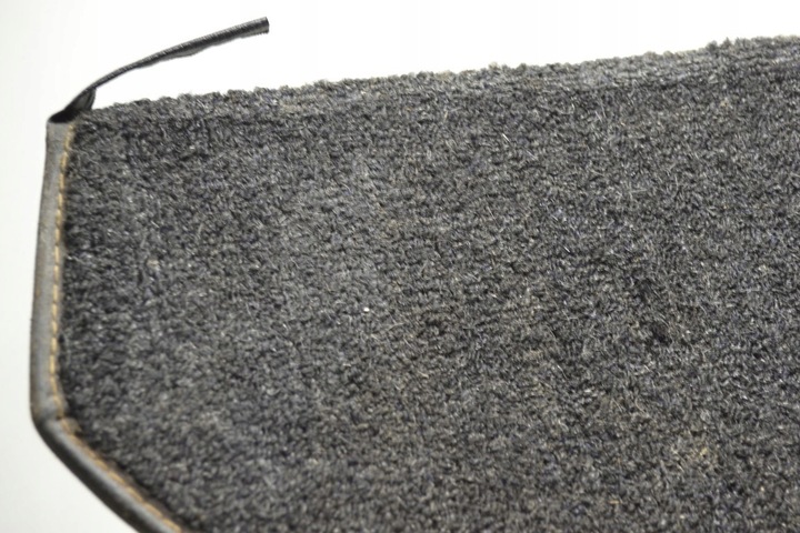 фото №10, Mercedes w115 w114 полиця задня чорна