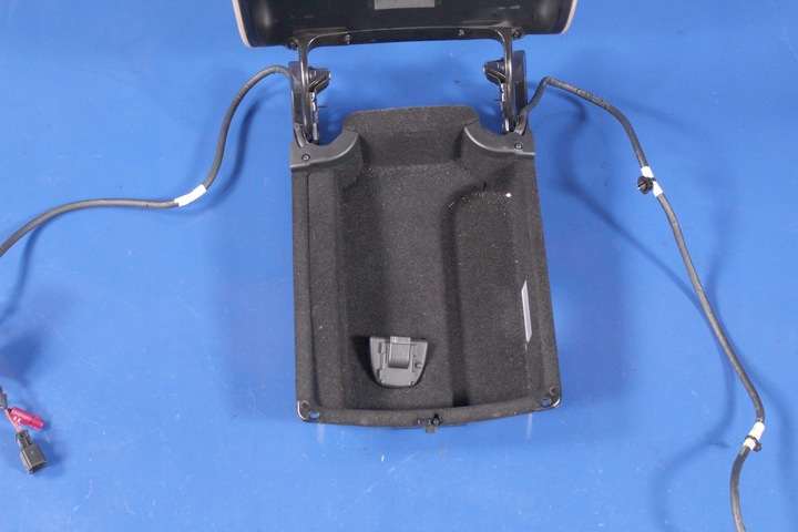 фото №3, Подлокотник крышка mercedes ml w164 06r beż