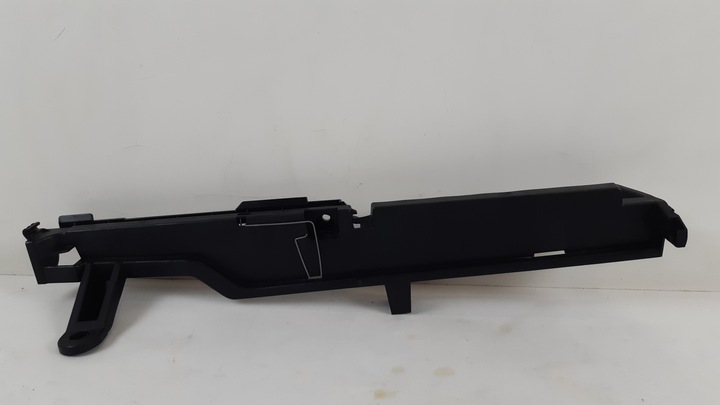 фото №1, Volvo xc40 кріплення підлоги багажника праві 31440889