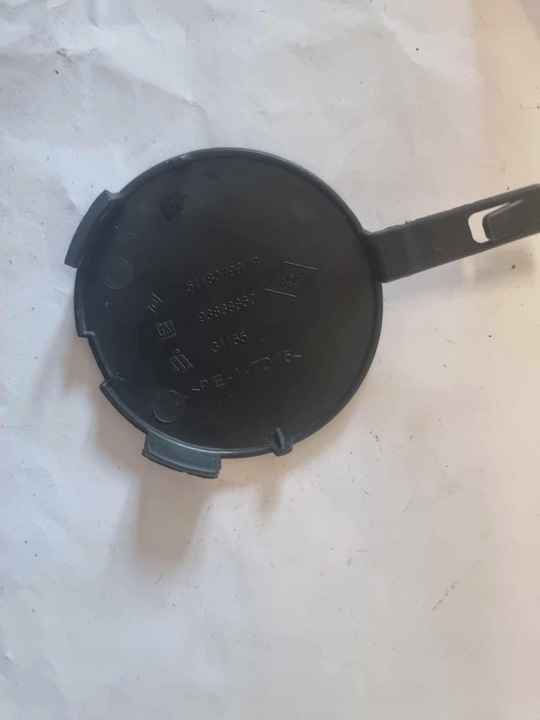 фото №3, Vivaro b trafic iii - заглушка фаркоп бампера перед