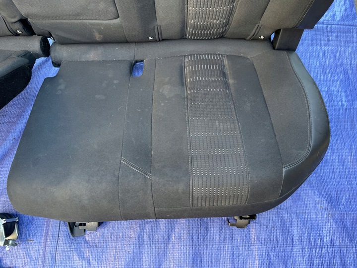 фото №13, Peugeot 308 t9 рестайлинг sw универсал сиденья задняя диван ремни застёжки