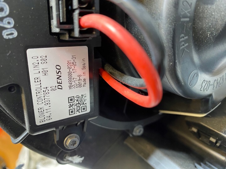 фото №13, Bmw f45 f46 отопитель электрический 6827060 mini f54 f60 17r 9383121 eu