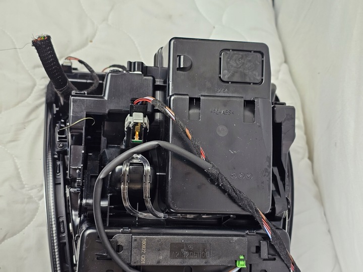 фото №11, Рамка туннель панель idrive mercedes w213 pad e климат пепельница часы led