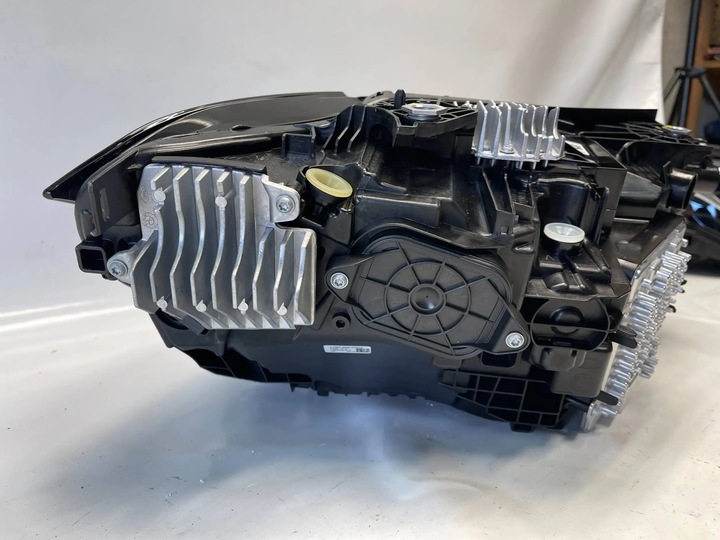 фото №11, Uk лампа ліва bmw g22 g23 g80 g83 m3 m4 laser led 5a1937304 перед