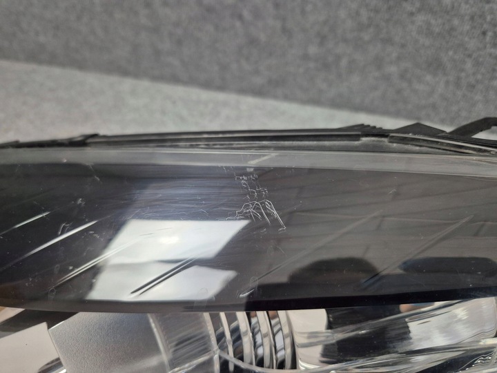 фото №9, Фара лампа передня перед права renault megane iii bi ксенон rs 08-12