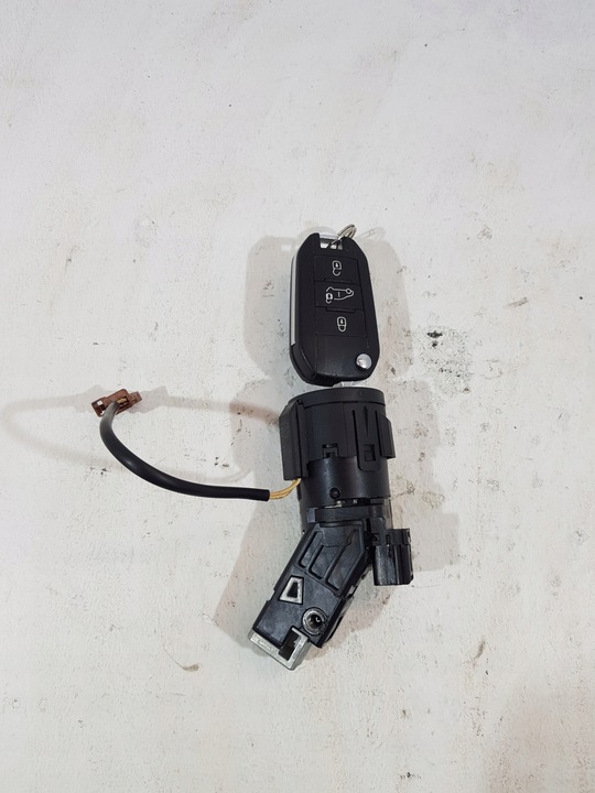 фото №1, Замок зажигания ключ 9673257480 opel combo e berlingo iv 21r 1.5d