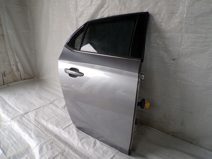 фото №3, Opel corsa f 5d двері задні праві зад комплектні