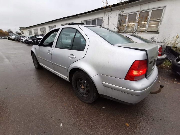 фото №9, Volkswagen bora петля передних дверь - передние 2000 1.9l 4b0831412b