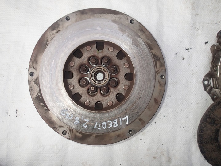 фото №8, Сцепление колесо двухмассовый jeep cherokee liberty kj 2.8 crd