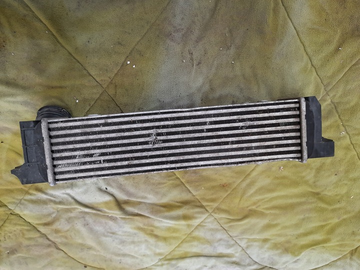 фото №5, Bmw x1 e84 2.0i радіаторів повітря інтеркулер