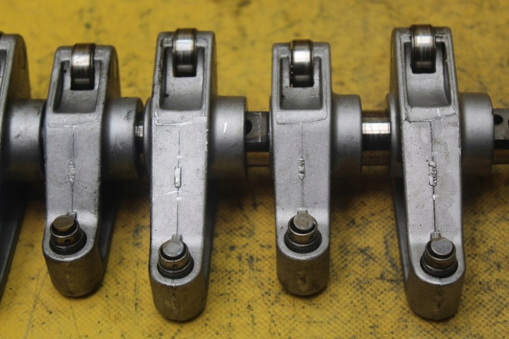 фото №8, Толкатель клапанов transit mk6 2.0tdci xs7q6k528a1c