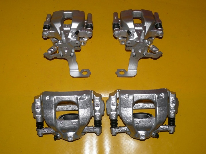 фото №11, Затискачі лівий правий перед зад toyota avensis iii 3 t27 295/26 290/11 09-16r.