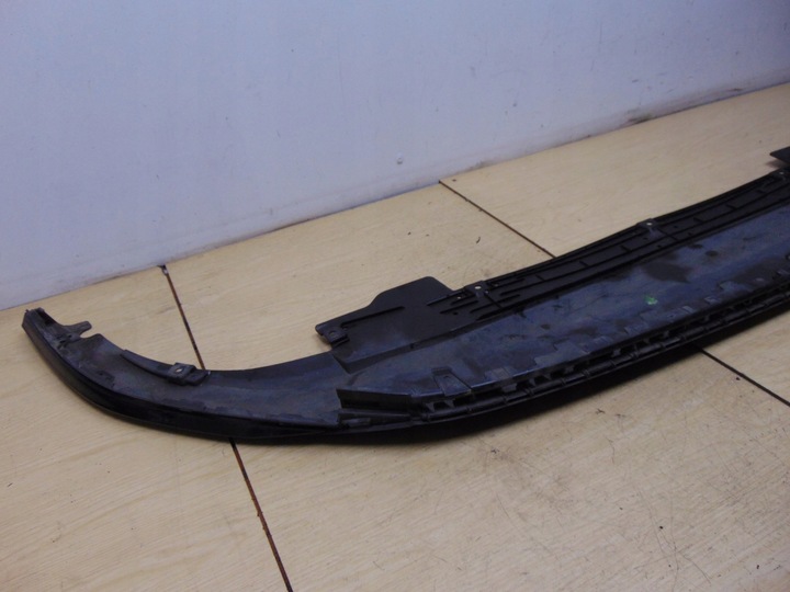 фото №9, Накладка бампера перед vw golf viii 5h0805915