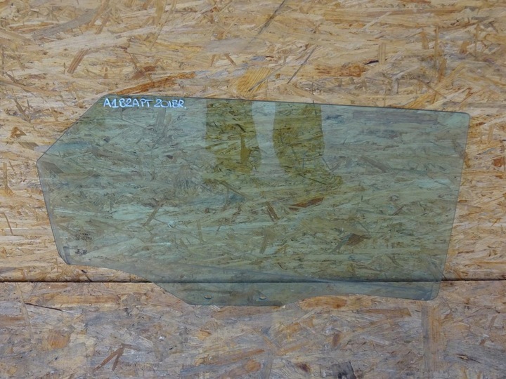 фото №1, Audi a1 82a 18- стекло дверь правая зад задняя 18r 2018 82g845206