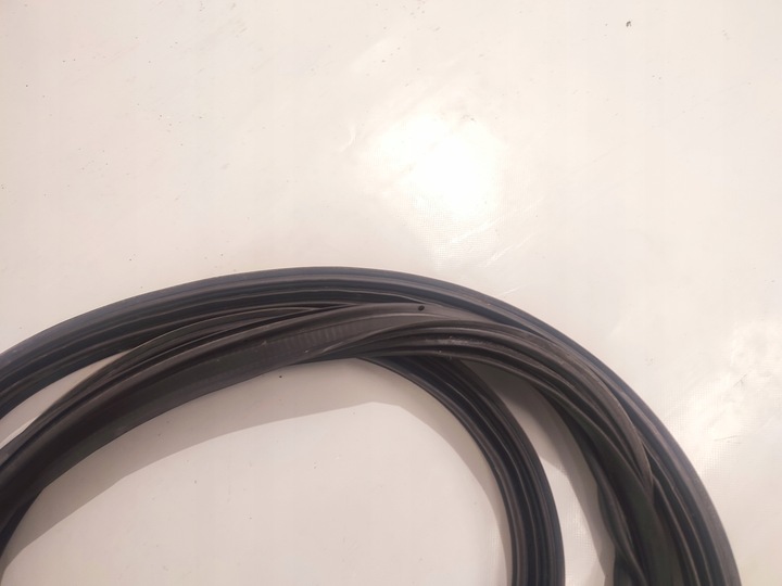 фото №6, Kia ceed ii прокладка кузовна багажника hb