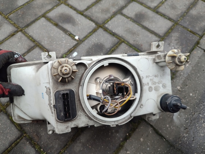 фото №9, Лампа перед права skoda felicia i 246150-00