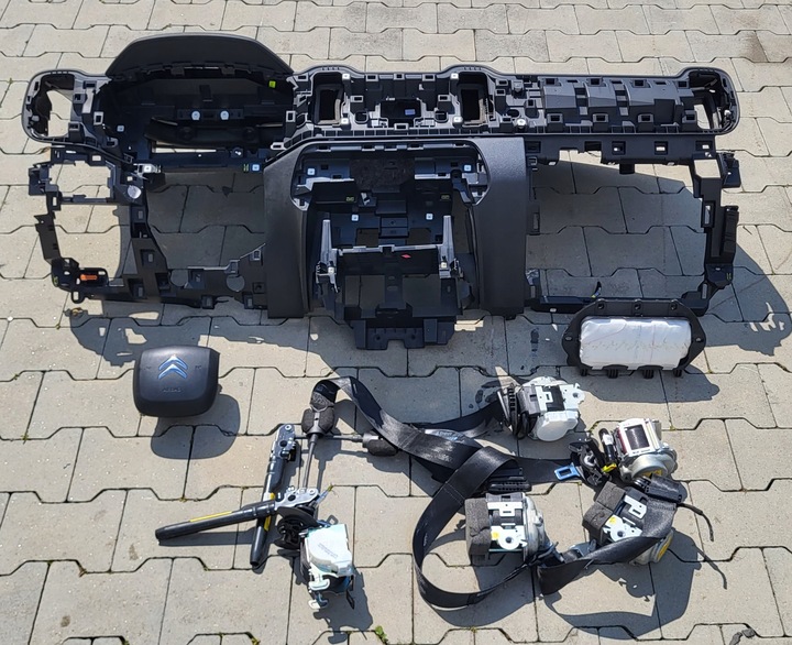 фото №1, Citroen c5 aircross панель роздавальна консоль ремені подушка безпеки оригінал