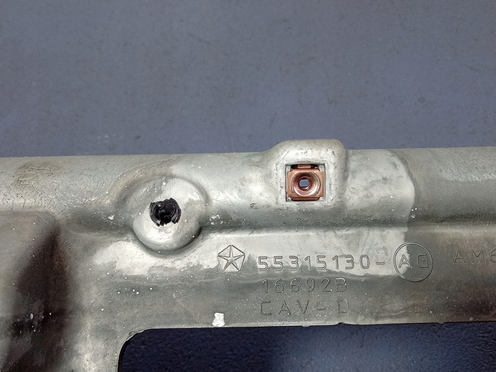 фото №4, Grand cherokee wk2 каркас панелі капот кріплення