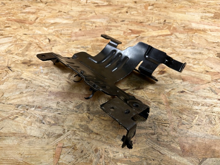 фото №9, Кріплення кронштейн насоса води opel e-corsa f peugeot e-208 9827428380